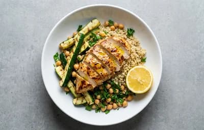 Mediterranean Chicken and Quinoa Bowl