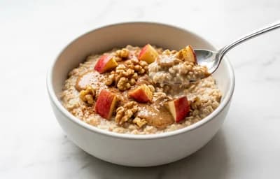 Heart-Healthy Apple Cinnamon Oatmeal