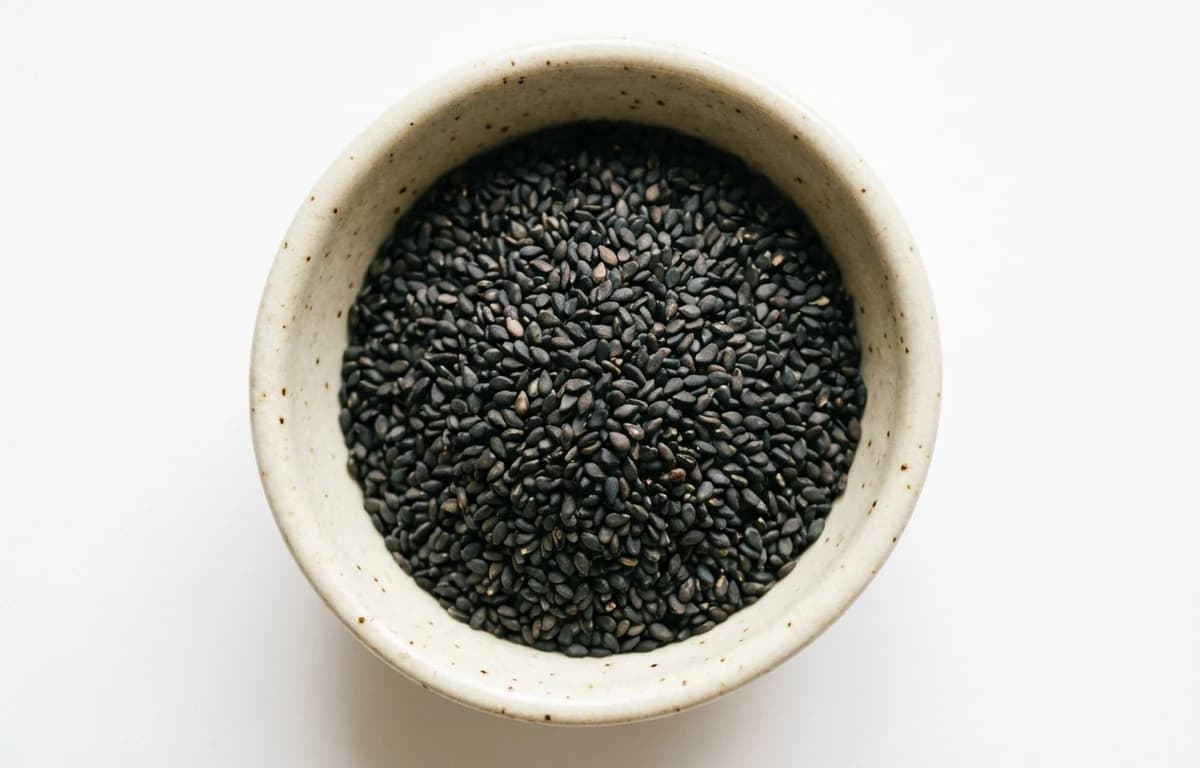 black gingelly seeds