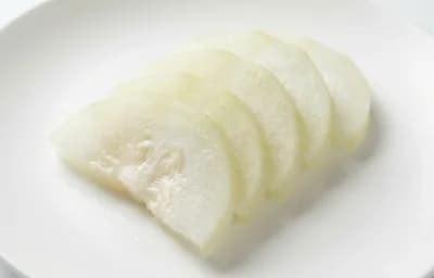 boiled unsalted white-flowered gourd