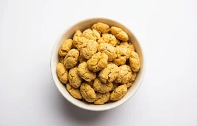 dried moong dal nuggets