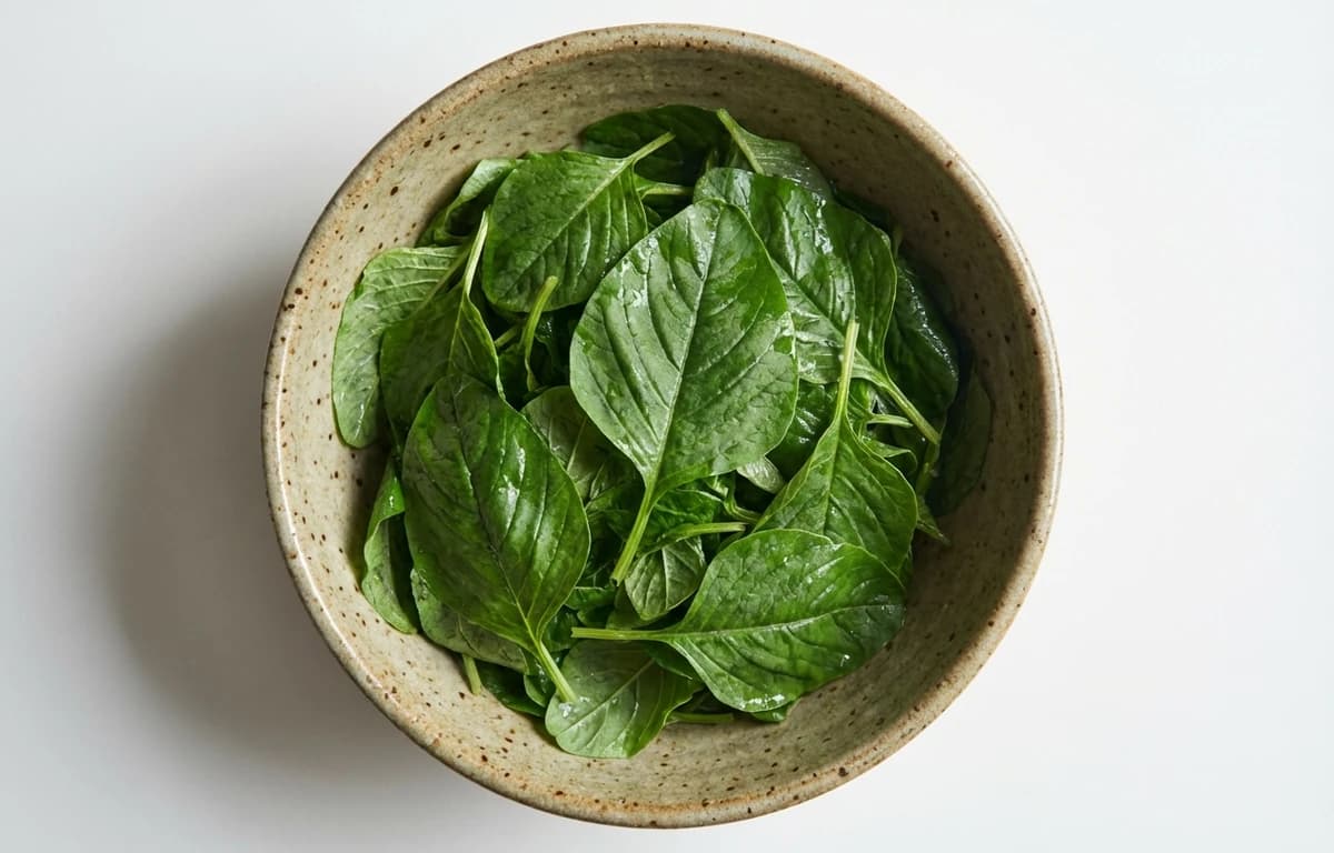 boiled unsalted amaranth leaves