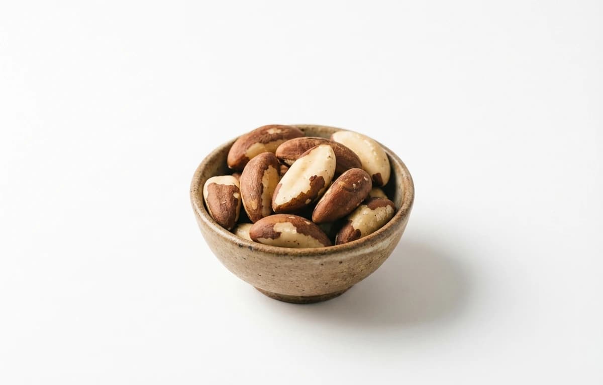 dried unblanched brazilnuts