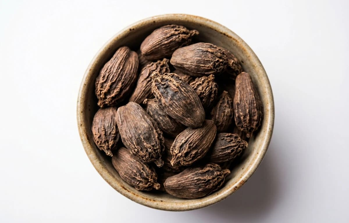 black cardamom