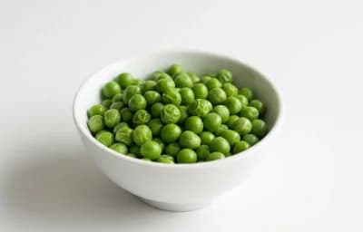 boiled unsalted green peas