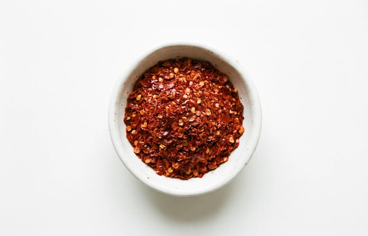 red chili flakes
