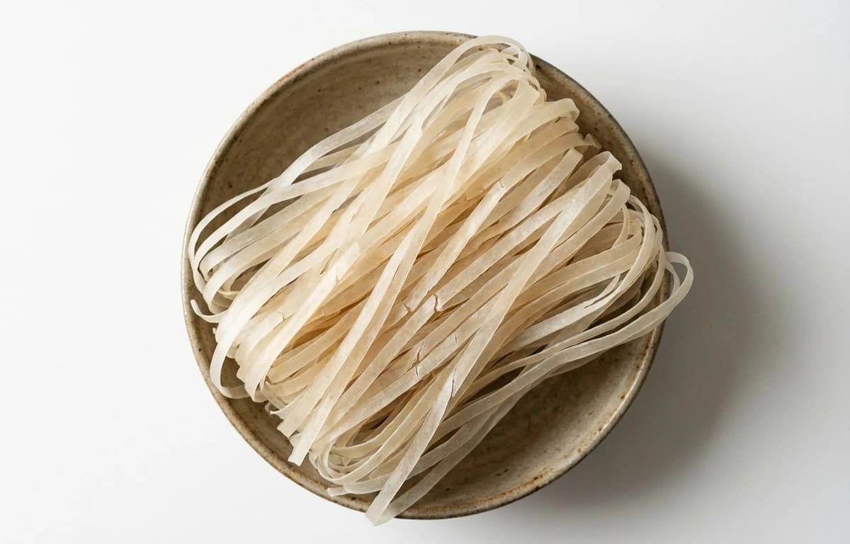 flat rice noodles