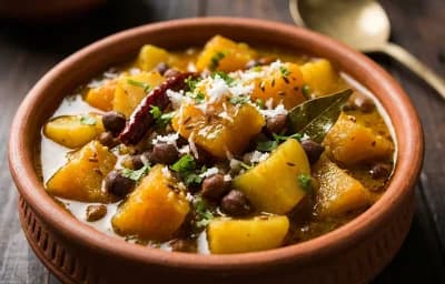 Bengali Pumpkin Curry