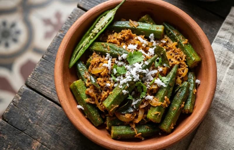Bhendi Sukhem, Chapati and Goan Dal - Recipe 1