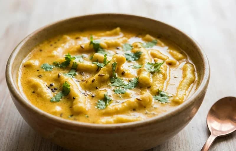 Gathiya nu Shaak, Jowar Bhakri and Onion Salad - Recipe 1