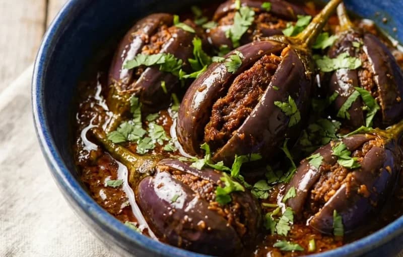 Goan Bharli Vangi, Chapati and Dal Varan - Recipe 1