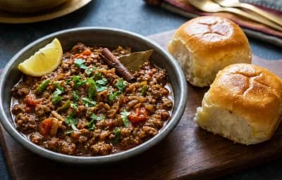Mutton Kheema Pao