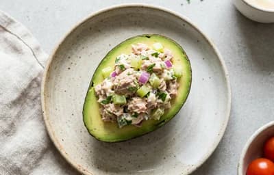 Keto Tuna Salad In Avocado Boat